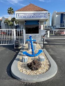 230 Medallion Blvd APT C, Madeira Beach, FL, 33708