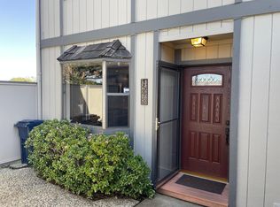 1593 Ashwood Dr, Martinez, CA 94553