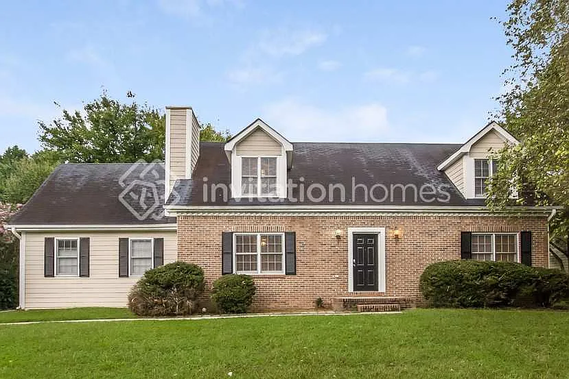 2975 Summit Point Ct