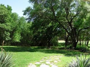 5824 W Amity Rd, Salado, TX 76571