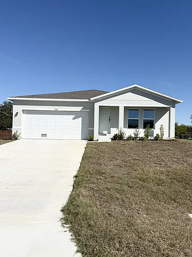 3496 Pinetree St Photo 1