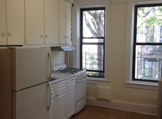 3413 41st St APT 1L, Long Island City, NY 11101