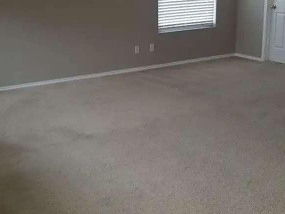 2nd image of 3927 Bulverde Pkwy