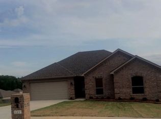 327 Austin Creek Dr, Austin, AR 72007