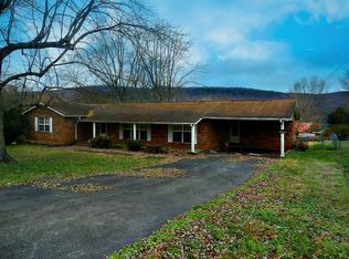 131 N Ridge Ave, Rockwood, TN 37854
