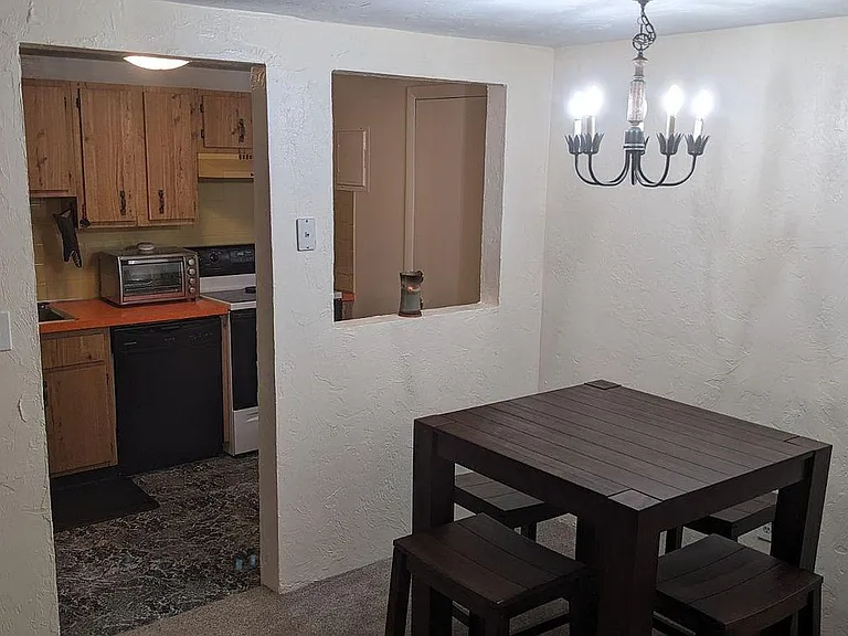 20 Erick Rd #20B — Photo 10