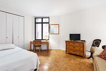 Sold by HomeCanvasr NY, Inc.