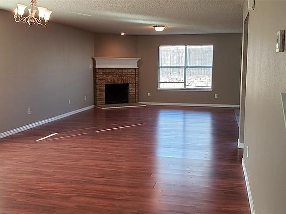 5th image of 929 Rock Dove Cir