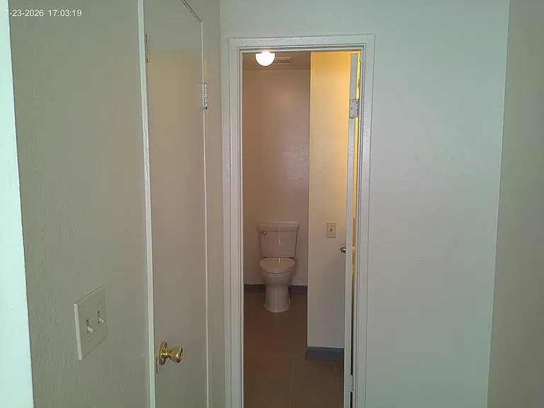655 W Ashlan Ave #204 — Photo 3