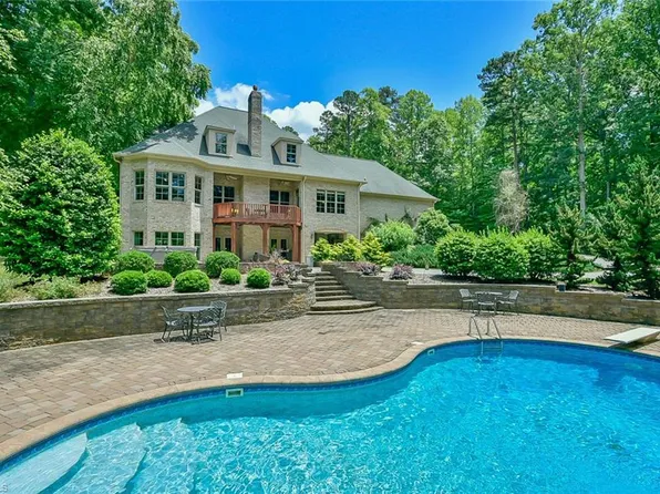 2547 Beechwood Dr, Asheboro, NC 27205