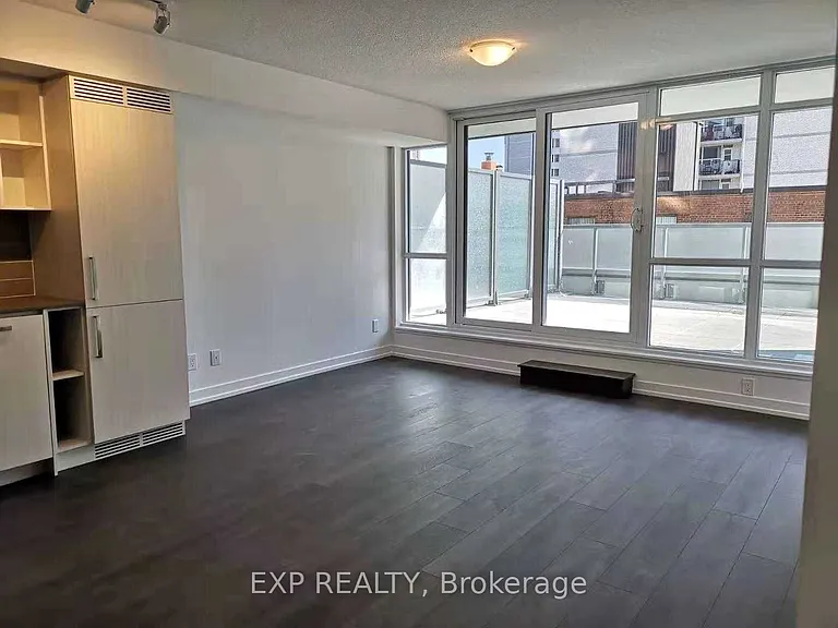 125 Redpath Ave #313 — Photo 6