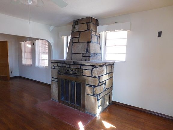 fireplace between LR & DR