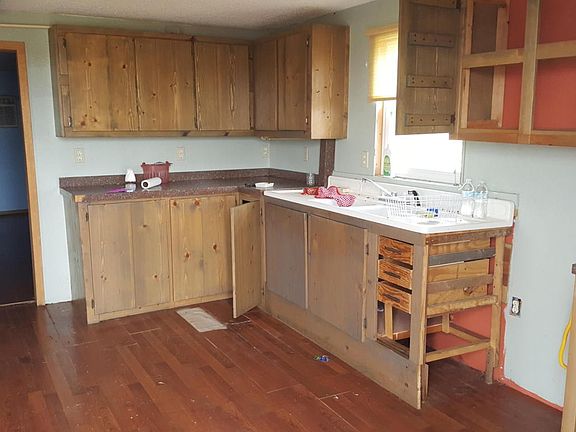 4th image of 3775 County Road 2470