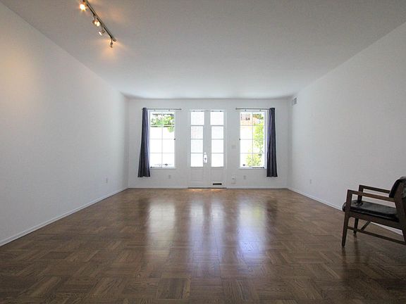 5th image of 1780 Pacific Ave