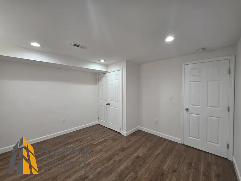 905 N Patterson Park Ave — Photo 23