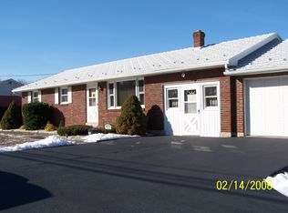 769 State St, Mertztown, PA 19539
