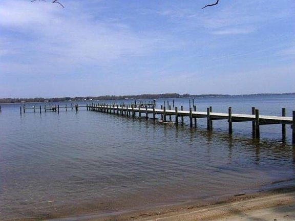 3rd image of 189 Cobbs Shore Dr