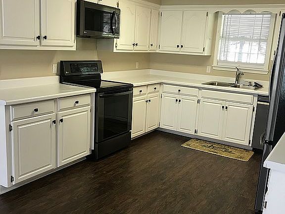 5th image of 117 Northgate Dr