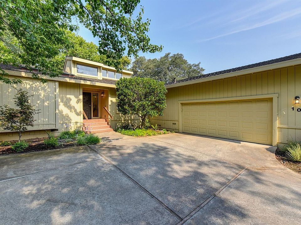 1st image of 104 Winding Canyon Ln
