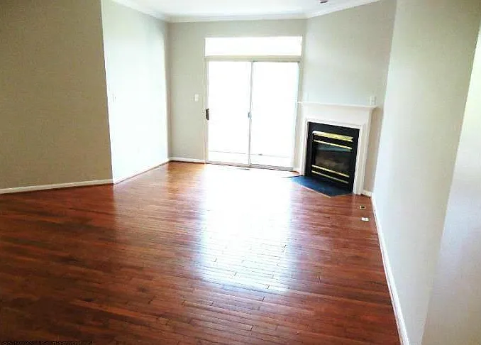 10225 Cove Ledge Ct — Photo 19