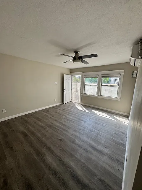 1 bed, 600 sqft, $2,000 — Photo 2