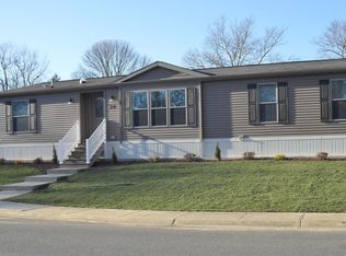 24 Brookside Way, Freehold, NJ 07728