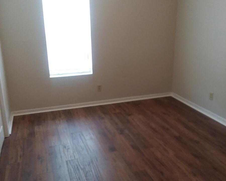 2nd image of 7761 Antebellum Ln