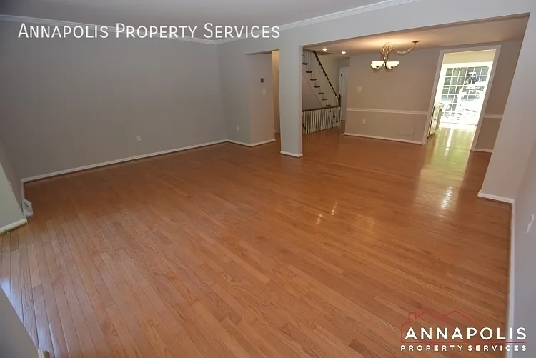 1650 Albermarle Dr — Photo 9