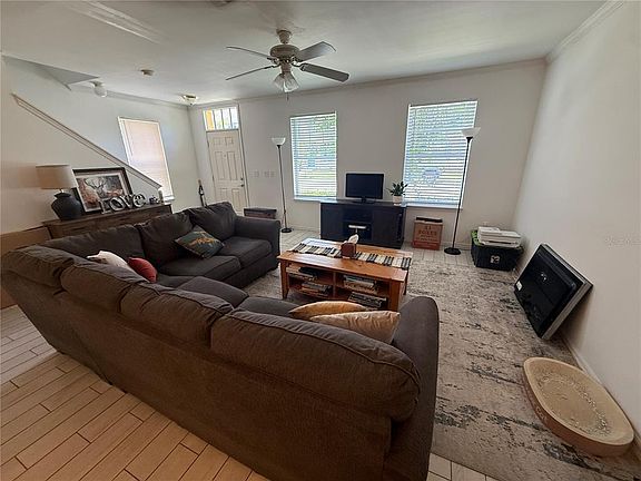 5th image of 705 CENTERVALE DRIVE