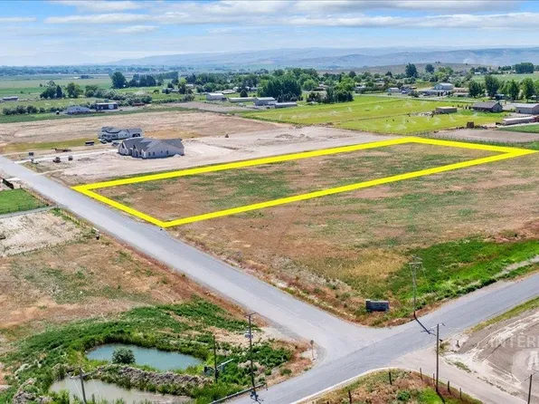 3209 N 3250 E, Twin Falls, ID 83301