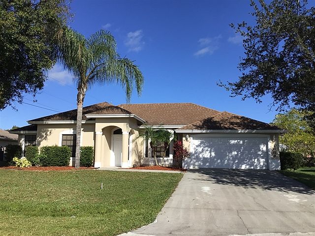1st image of 1686 SW Cefalu Cir