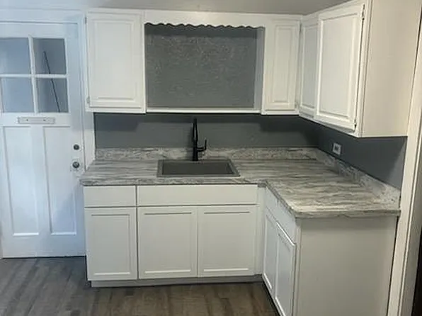 15815 Hazel Rd, East Cleveland, OH 44112