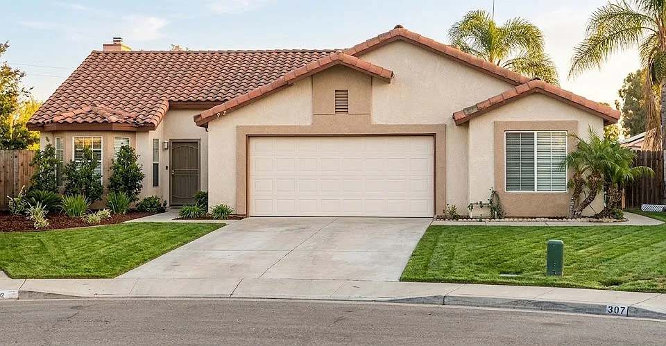 302 Minnatree Ln