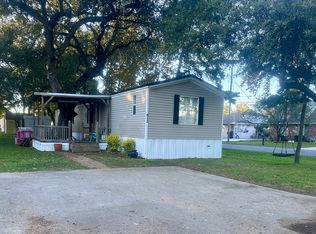 612 E 2nd St, Belle Chasse, LA 70037