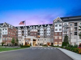 The Vanderbilt, Westbury, NY 11590