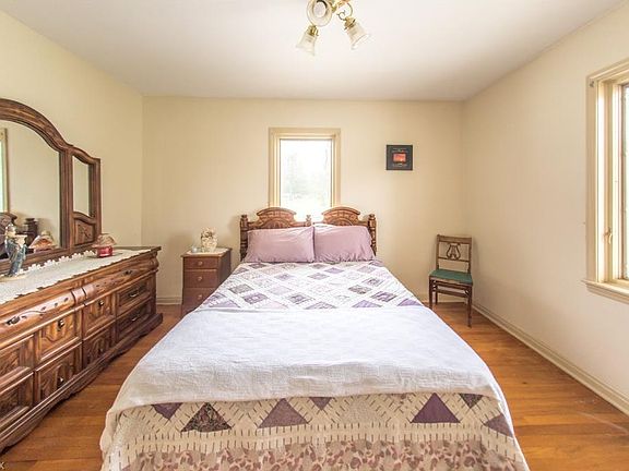 5th image of 1246 Rose Circle Dr