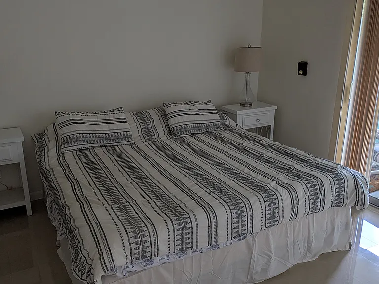 2050 NE 39th St #209N — Photo 33