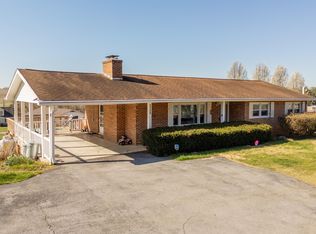 3149 Peppers Ferry Rd, Radford, VA 24141