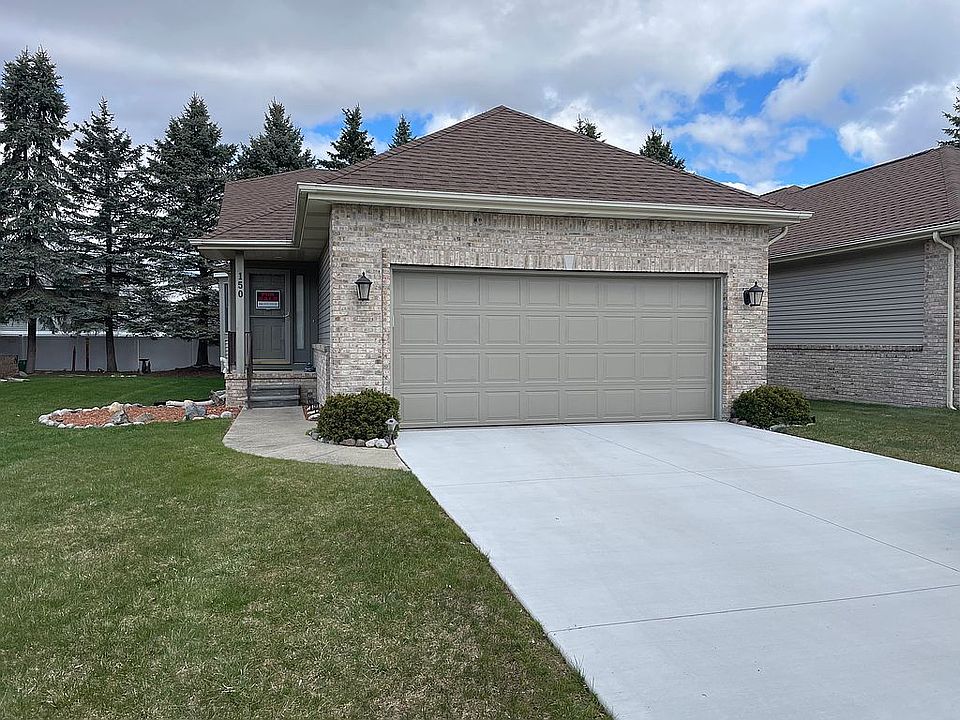 1st image of 150 Creekwood Cir