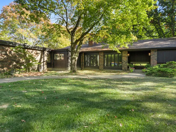 101 Springhouse Ln, Pittsburgh, PA 15238