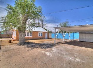 415 Lewis Ave SE, Albuquerque, NM 87102