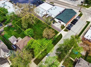 260 N Linden Ave, Westmont, IL