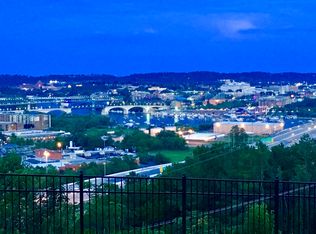 500 Whitehall Rd, Chattanooga, TN 37405