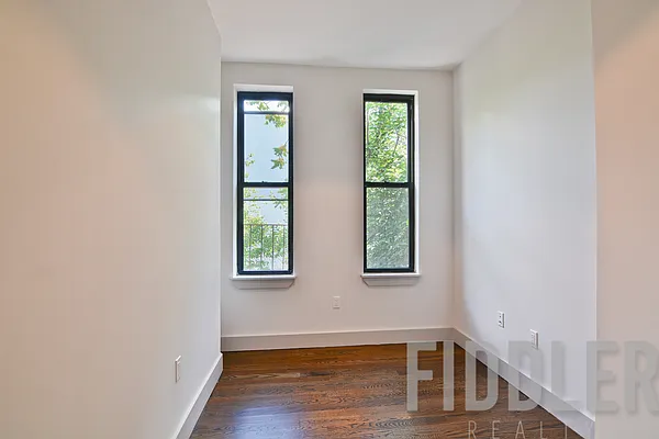 Rented by Fiddler Realty | media 44