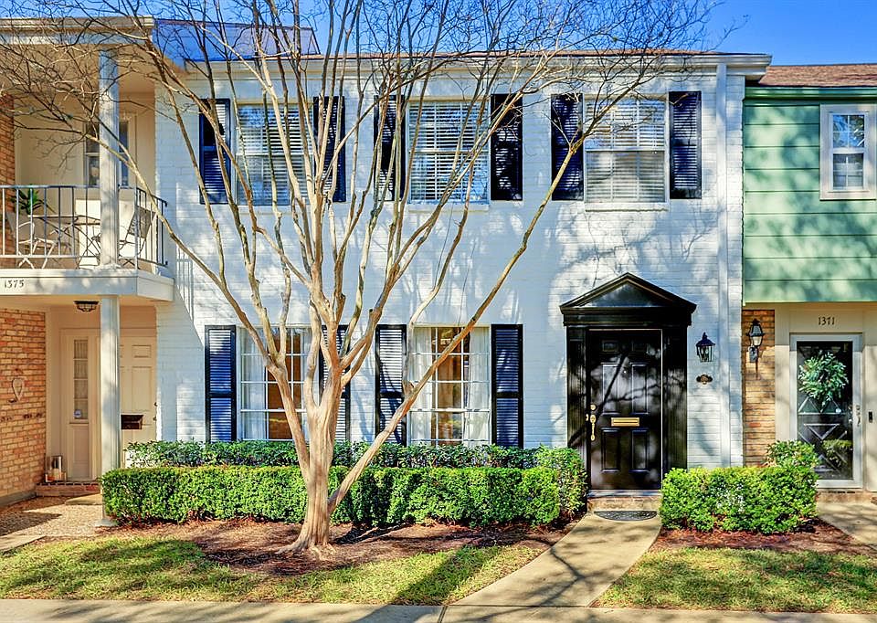 1st image of 1373 Country Place Dr