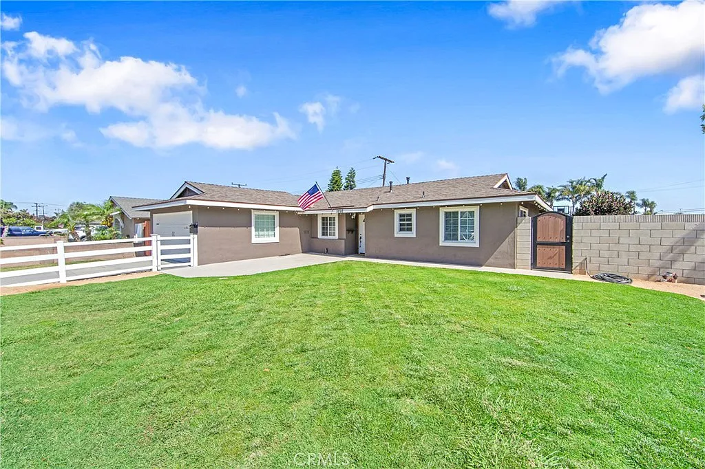 3 bed, 1479 sqft, $5,000 — Photo 3