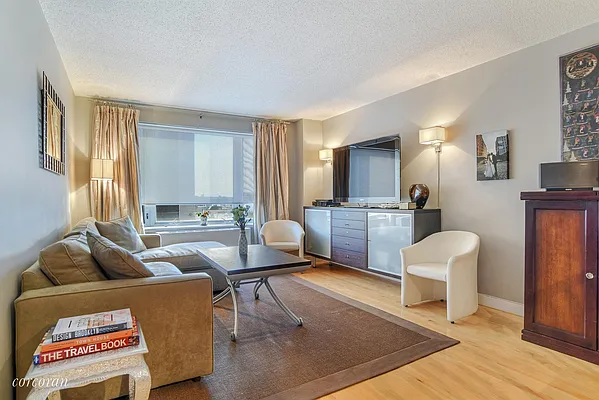 Sold by Corcoran | media 16