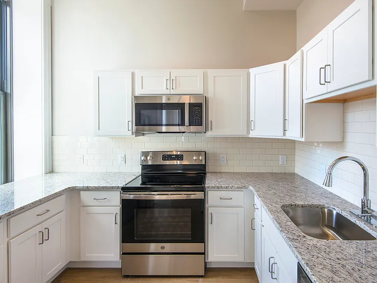 70 Highland St #102 — Photo 1