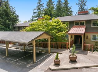 11058 NE 33rd Pl #B9, Bellevue, WA