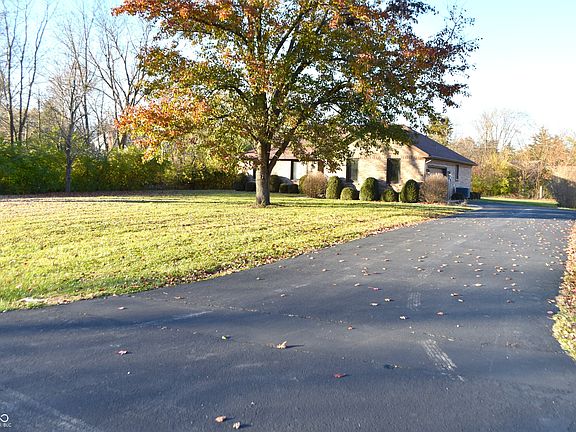 2nd image of 6110 Catalina Dr